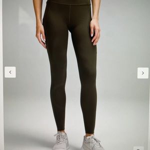 FAST AND FREE HIGH-RISE TIGHT 28”